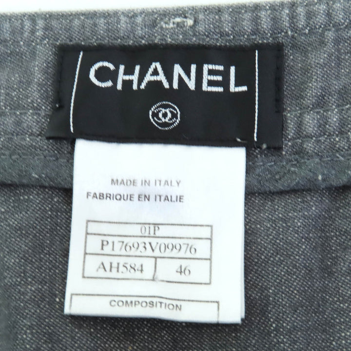素晴らしい CHANEL デニムパンツ COCOマーク ラインストーン COCOボタン グレー コットン レディース 01P P17693