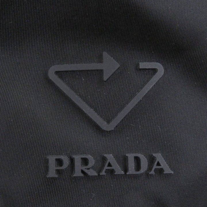 優れたPRADA帽子トライアングルロゴRe-NylonブラックリサイクルポリアミドメンズS 2HC137