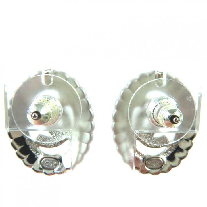 Pristine CHANEL Pierce white ー Women A25C