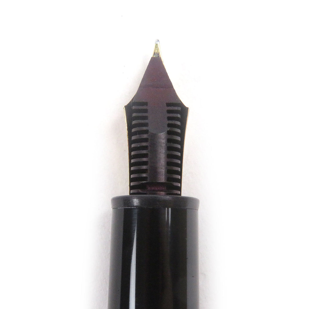 Very Good MONTBLANC fountain pen Meisterstück 146 Cap type Black Gold 14K mens