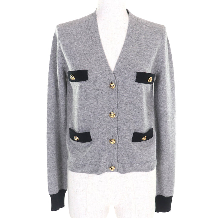 素晴らしいMIUMIUカーディガン ゴールドボタン Vネック 長袖ニット グレー カシミア 42