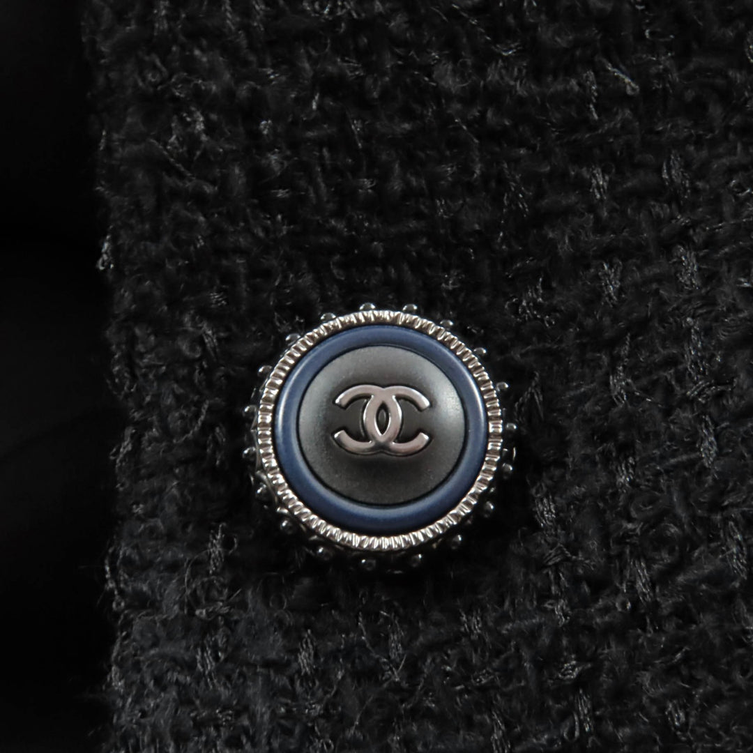 Excellent CHANEL coat black wool Women 36 P62079