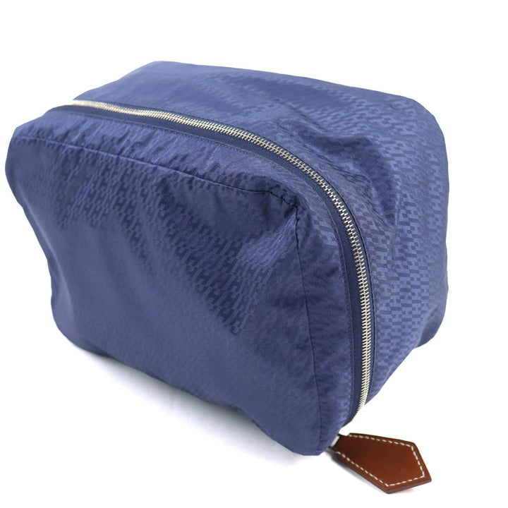 Excellent HERMES Pouch Ouse de Voyage PM blue silk Women