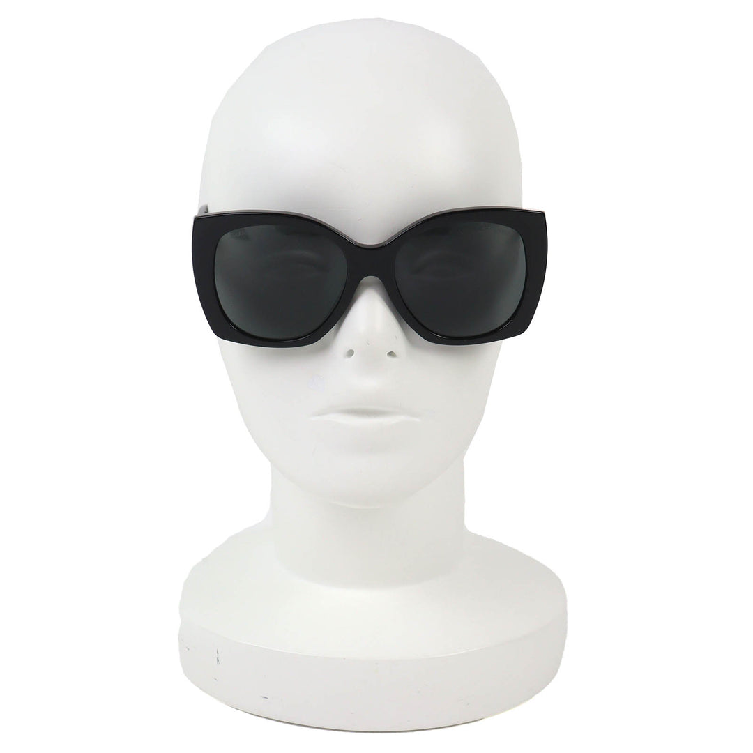Excellent CHANEL sunglasses COCO Mark Heart Square Shape Eyewear black 5519-A