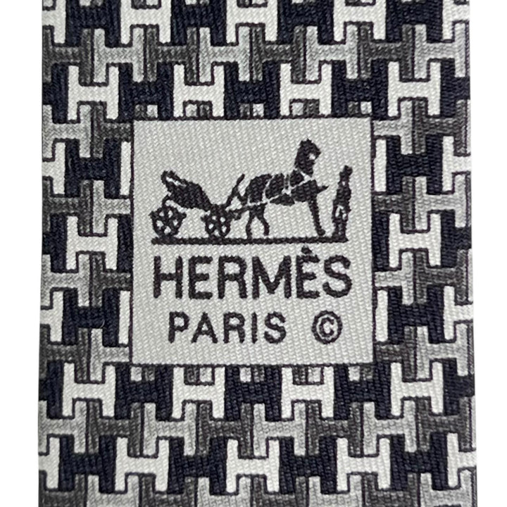 Pristine HERMES tie H logo total pattern gray silk mens 5425 OA