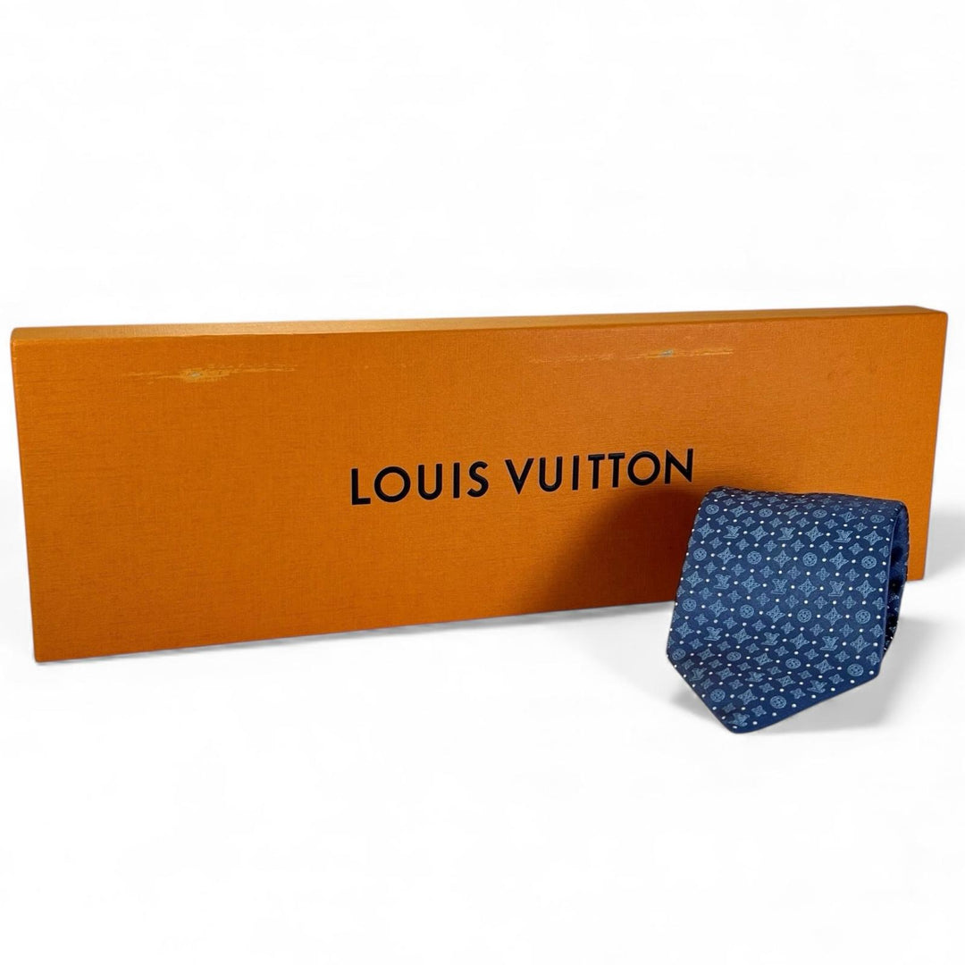 Excellent LOUIS VUITTON tie Monogram Shadow Dot 8cm blue mens M90831