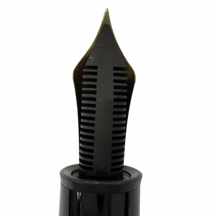 Very Good MONTBLANC fountain pen Meisterstück 149 black 18K