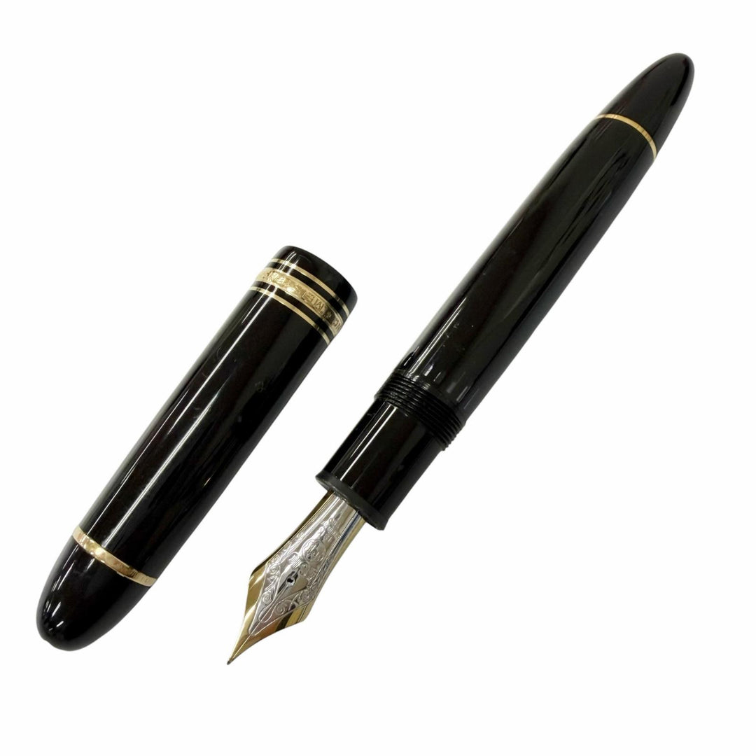 Very Good MONTBLANC fountain pen Meisterstück 149 black 18K