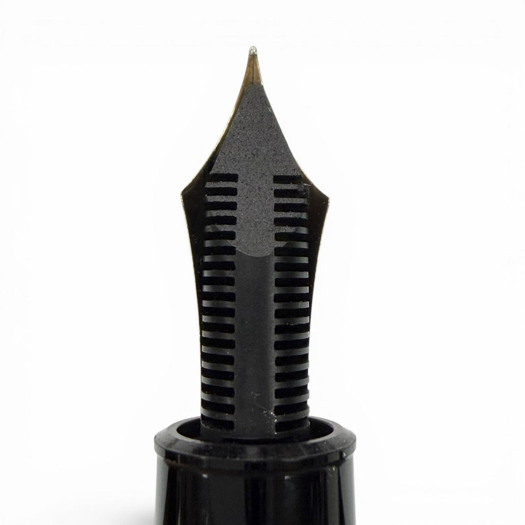 Very Good MONTBLANC fountain pen Meisterstück 149 70s White Star black 14K mens