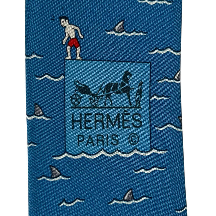 Pristine HERMES tie GREY REEF Light blue silk mens