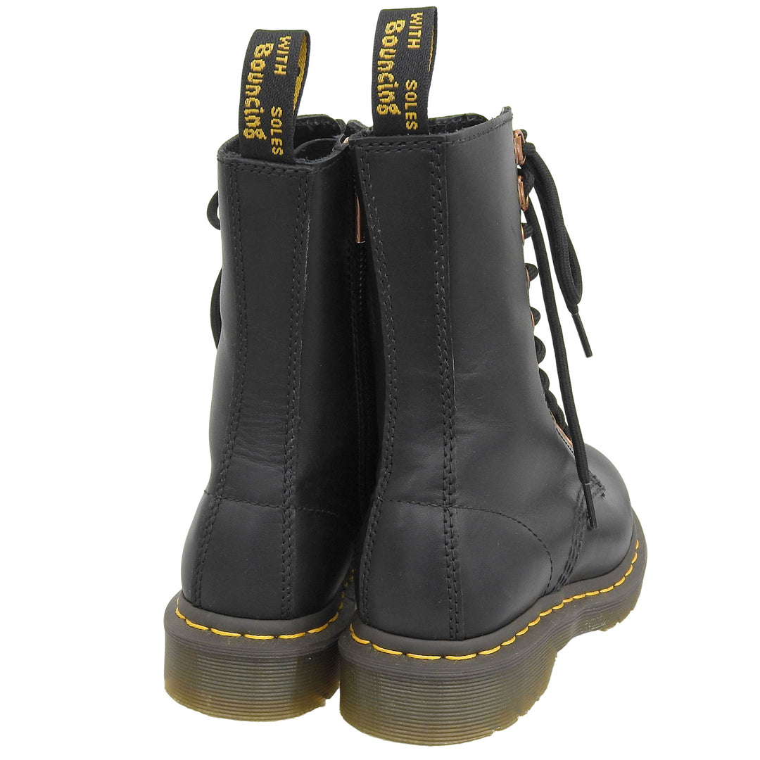 Pristine Dr.Martens boots black leather Women 3 1490HDW