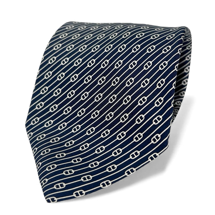 Pristine HERMES tie Chaine Pattern Navy silk mens 5500 UA