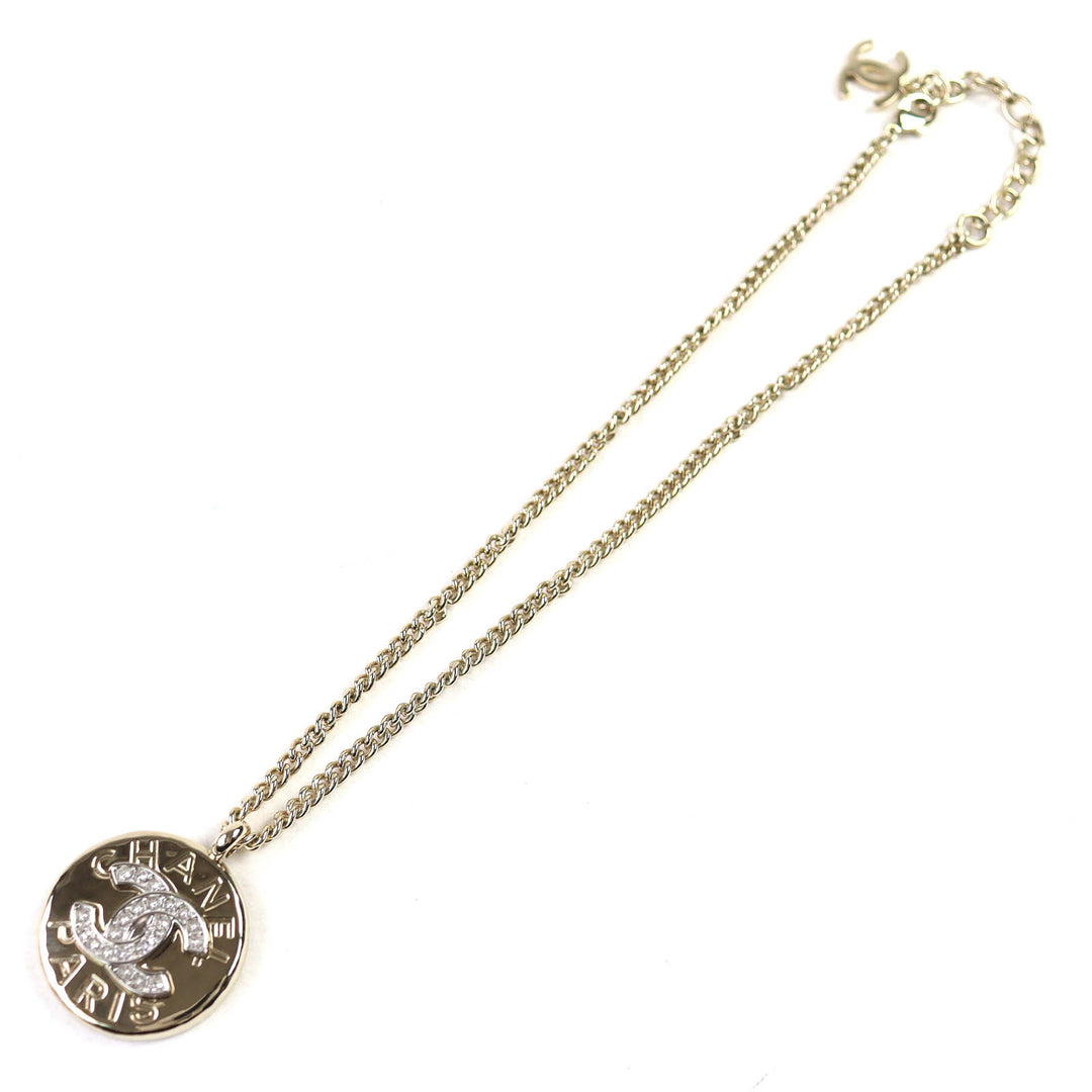 Pristine CHANEL Necklace COCO Mark Rhinestone Logo Medal Top Pendant gold B25A