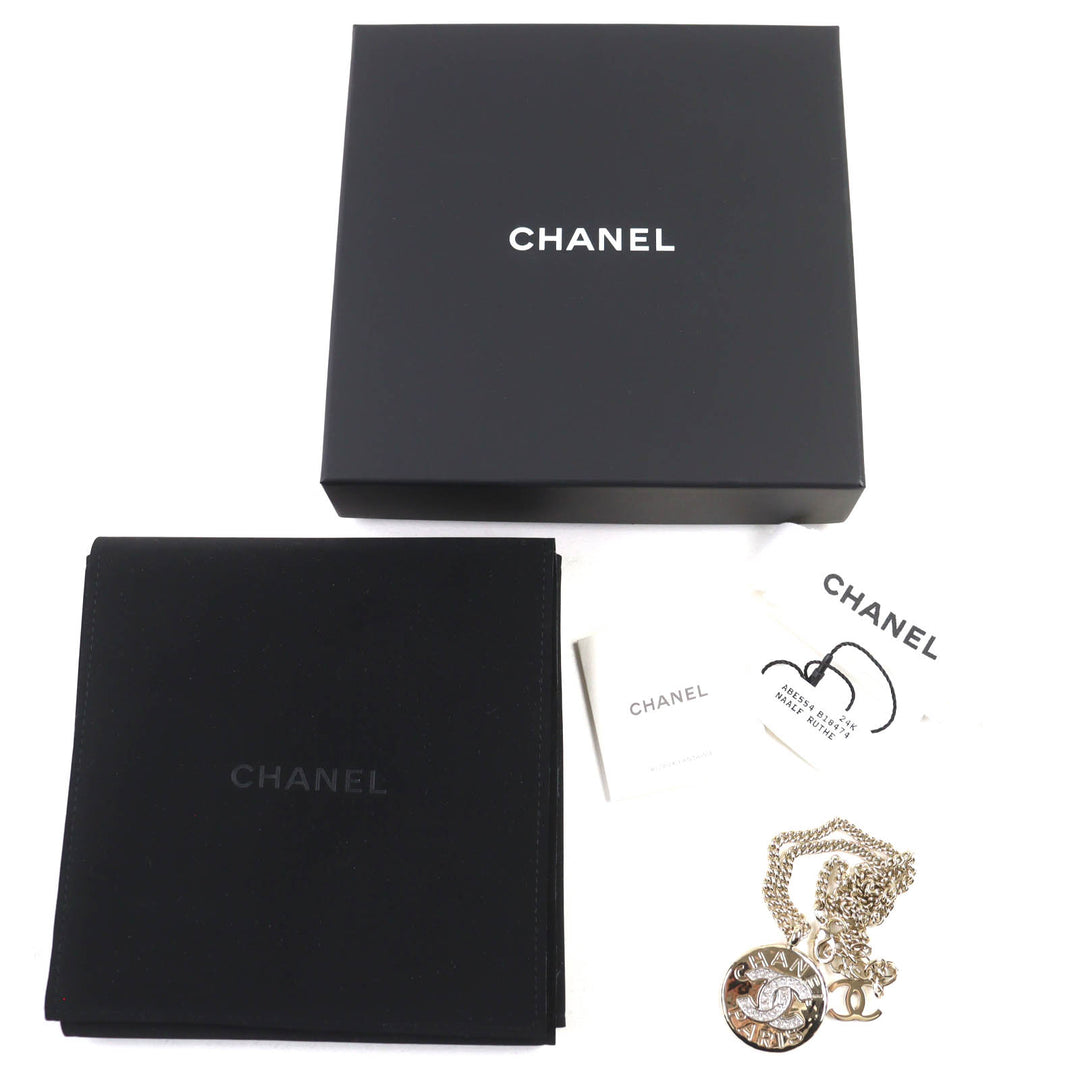 Pristine CHANEL Necklace COCO Mark Rhinestone Logo Medal Top Pendant gold B25A