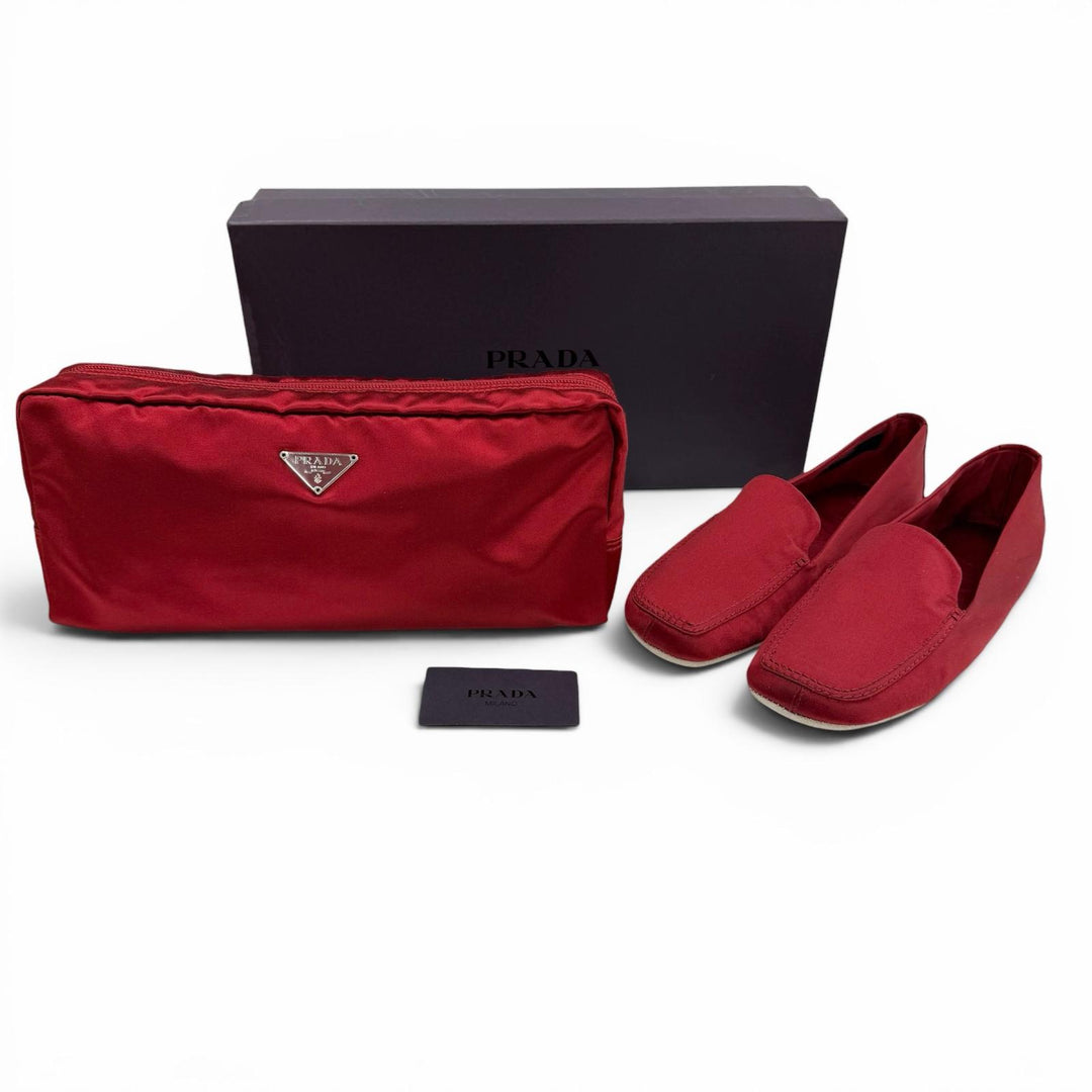 Pristine PRADA Slip-on Satin Flats Room Shoes Red ー Women 37