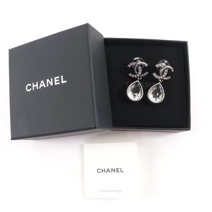 素晴らしい CHANEL ピアス COCO マーク ビジュー ティアドロップ シルバー メタル レディース 124A ABD777