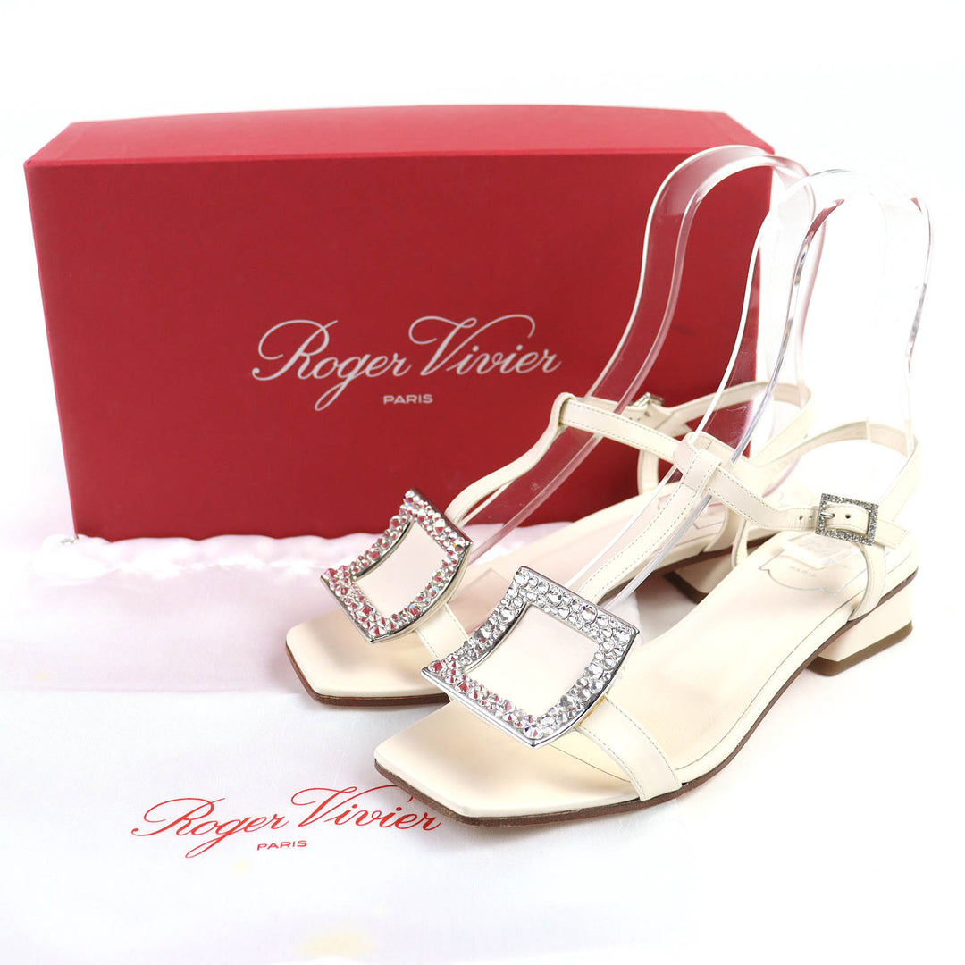 素晴らしい ROGER VIVIER サンダル ビーズ アンクル ストラップ付き スクエアトゥ レザー アイボリー 37