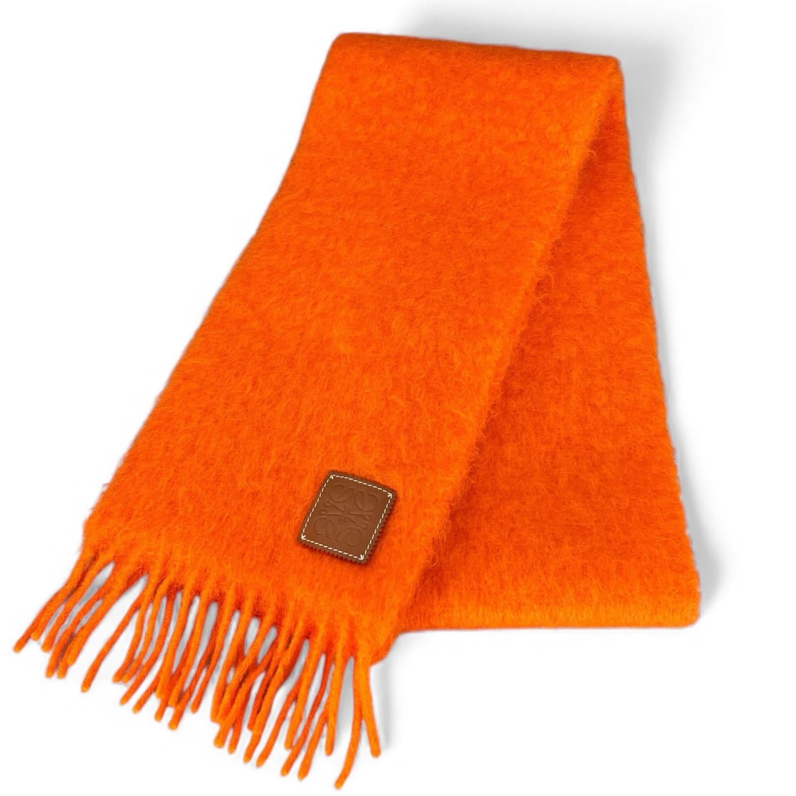 Excellent LOEWE Scarf Anagram leather patch Orange mohair Women