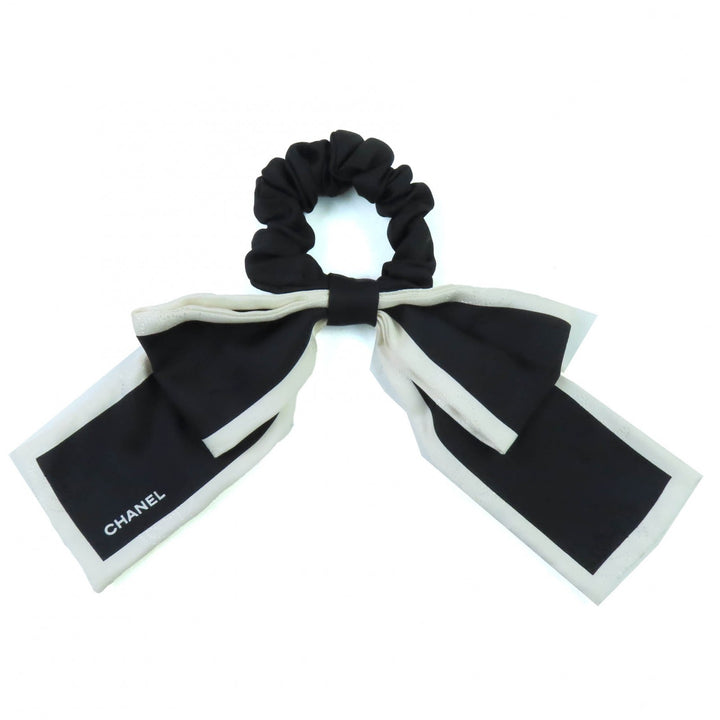 Excellent CHANEL hair accessory Black White silk Women 23V