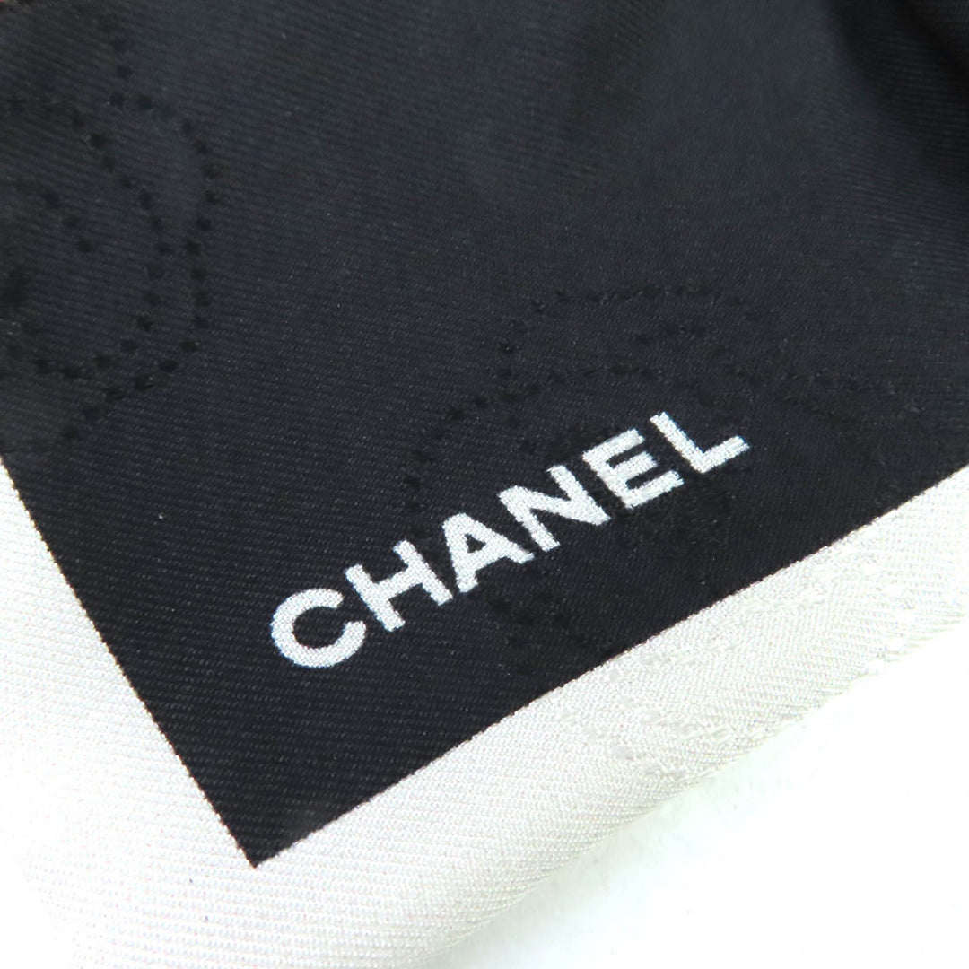 Excellent CHANEL hair accessory Black White silk Women 23V