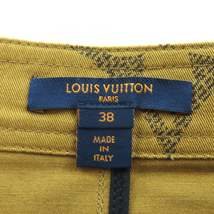 路易威登 (LOUIS VUITTON) 迷你裙，棕色，正面拉链，梯形剪裁，尺码 38，款式精美。