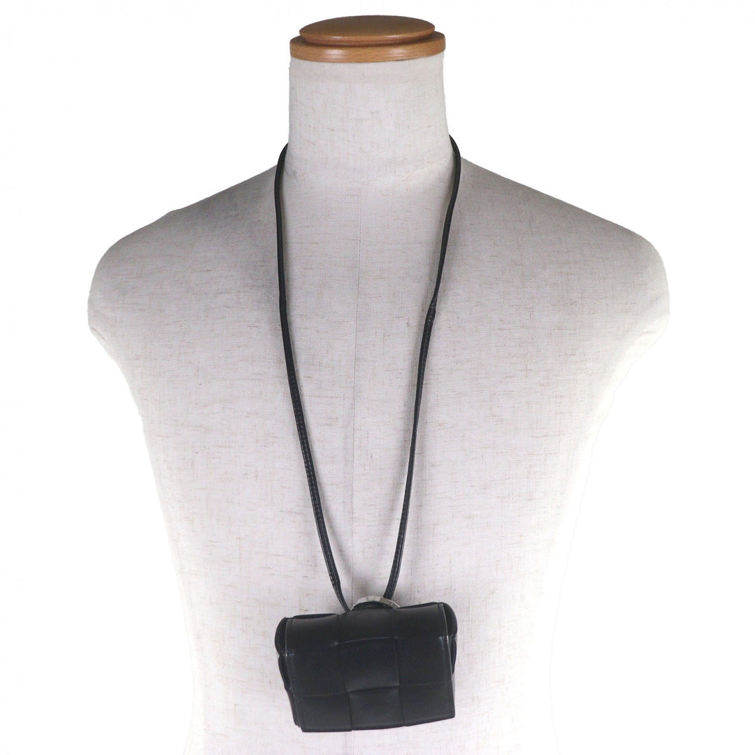 BOTTEGAVENETA MAXI INTRECCIATO CASSETTE 黑色皮革男士单肩包