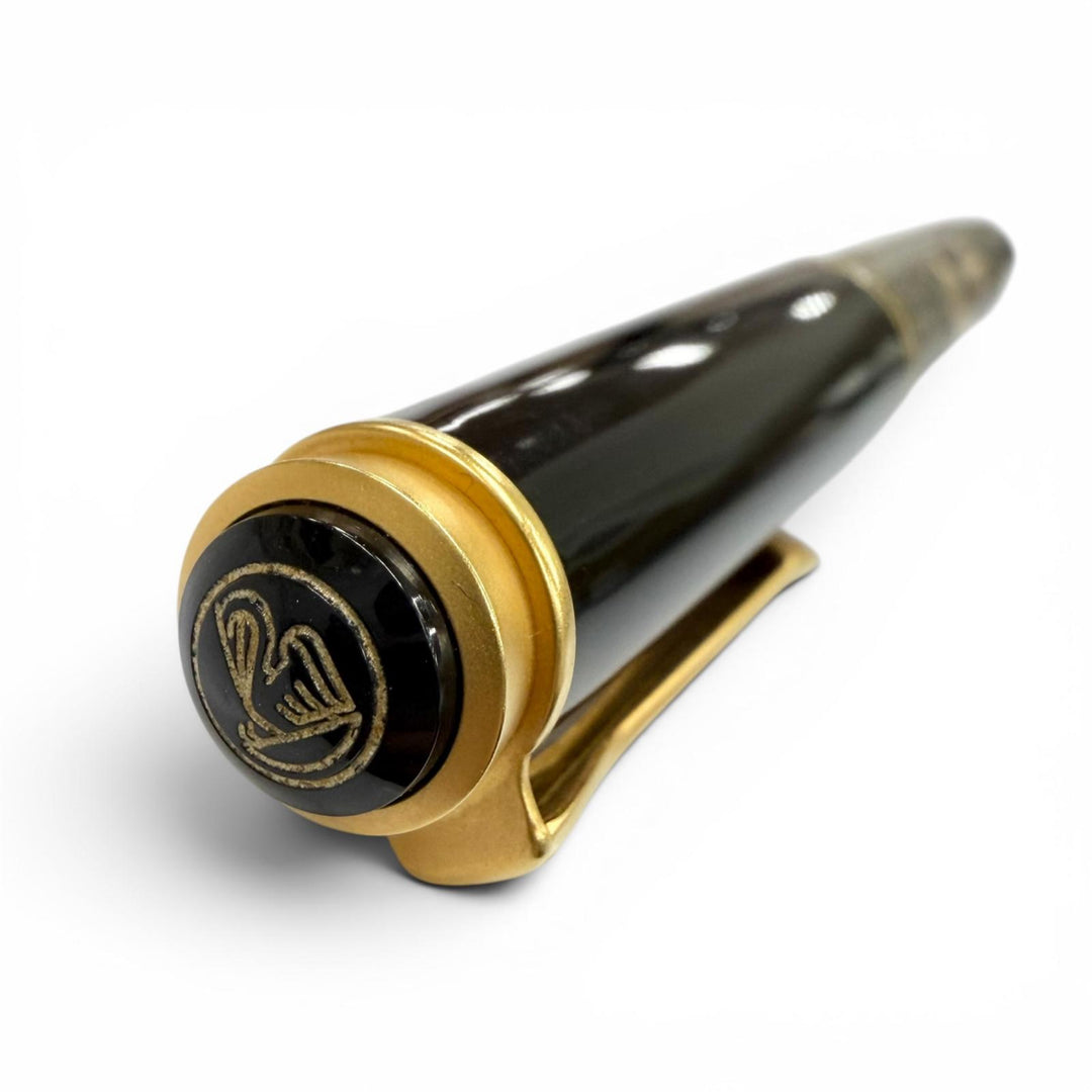 Great PERIKAN fountain pen Toledo black 18K mens M700