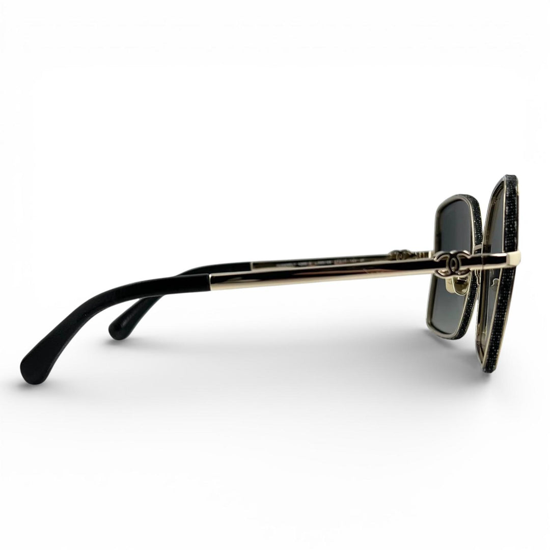 Great CHANEL sunglasses Current model: COCO Mark Square Shape black denim 4288-Q