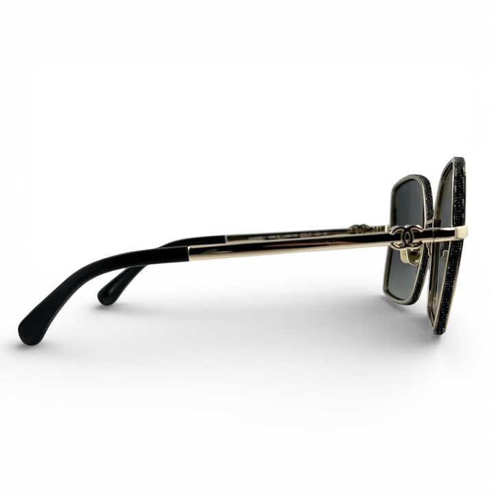Great CHANEL sunglasses Current model: COCO Mark Square Shape black denim 4288-Q