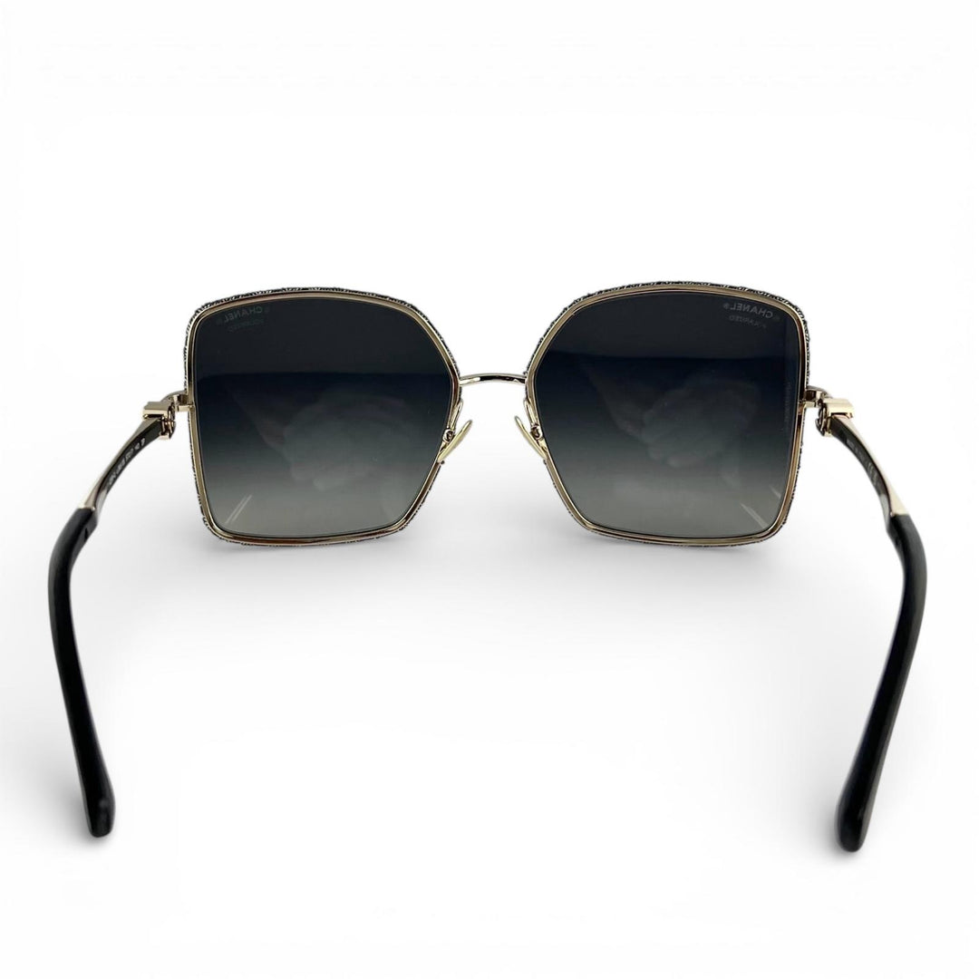 Great CHANEL sunglasses Current model: COCO Mark Square Shape black denim 4288-Q