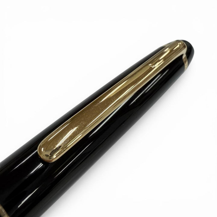 Great MONTBLANC fountain pen Meisterstück Classic white star black 14K mens