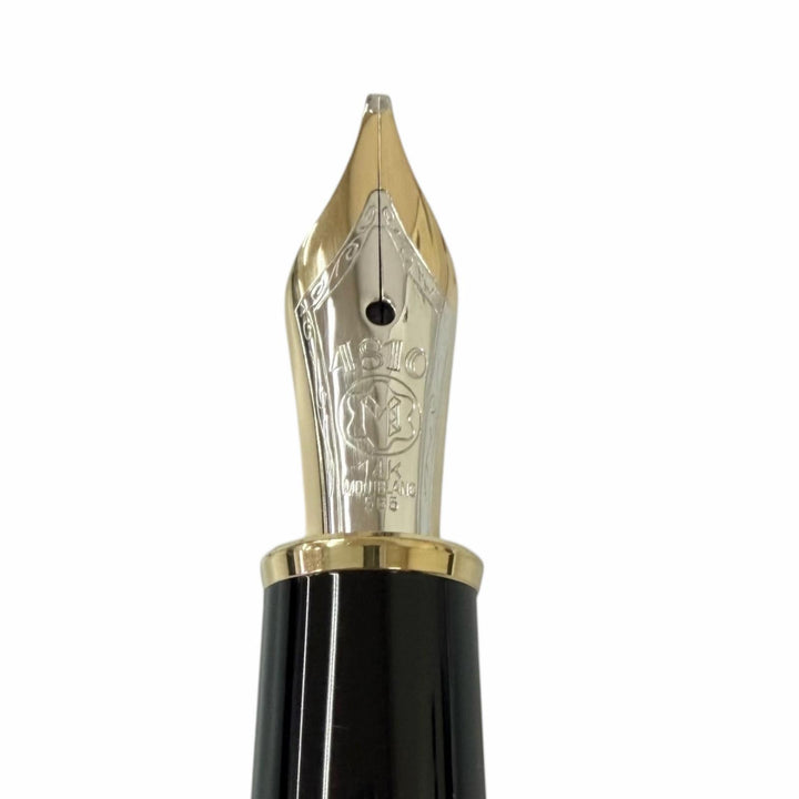 Excellent MONTBLANC fountain pen Meisterstück Classic Pix black 14K mens