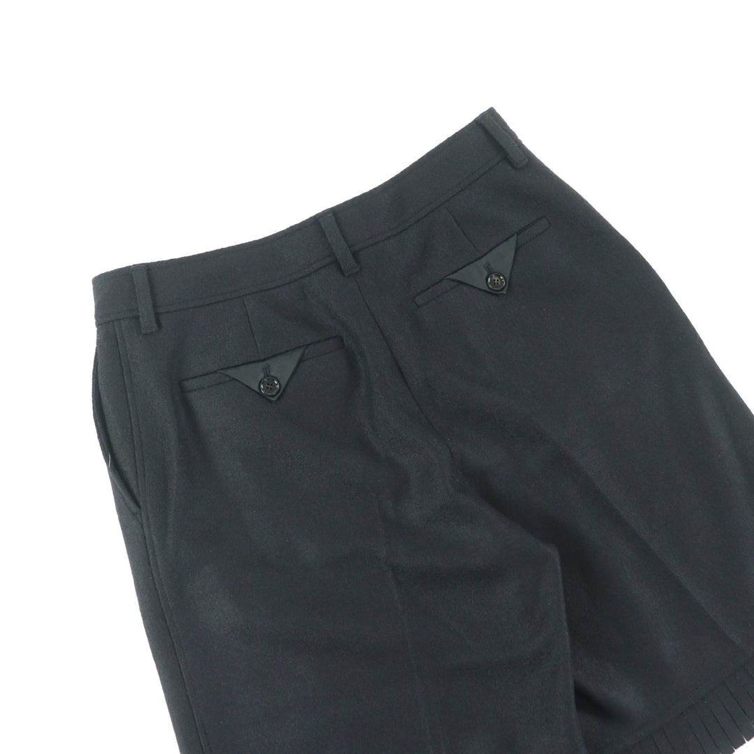 Pristine BURBERRY Shorts black Virgin wool Women 40 8046913