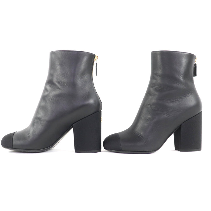 Excellent CHANEL Ankle boots black leather Women 36 22K G39529
