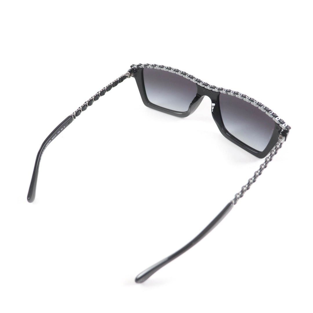 Pristine CHANEL sunglasses Rectangle Shape Sunglasses black ー Women 5548-Q-A
