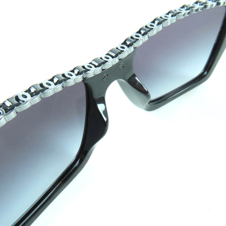 Pristine CHANEL sunglasses Rectangle Shape Sunglasses black ー Women 5548-Q-A