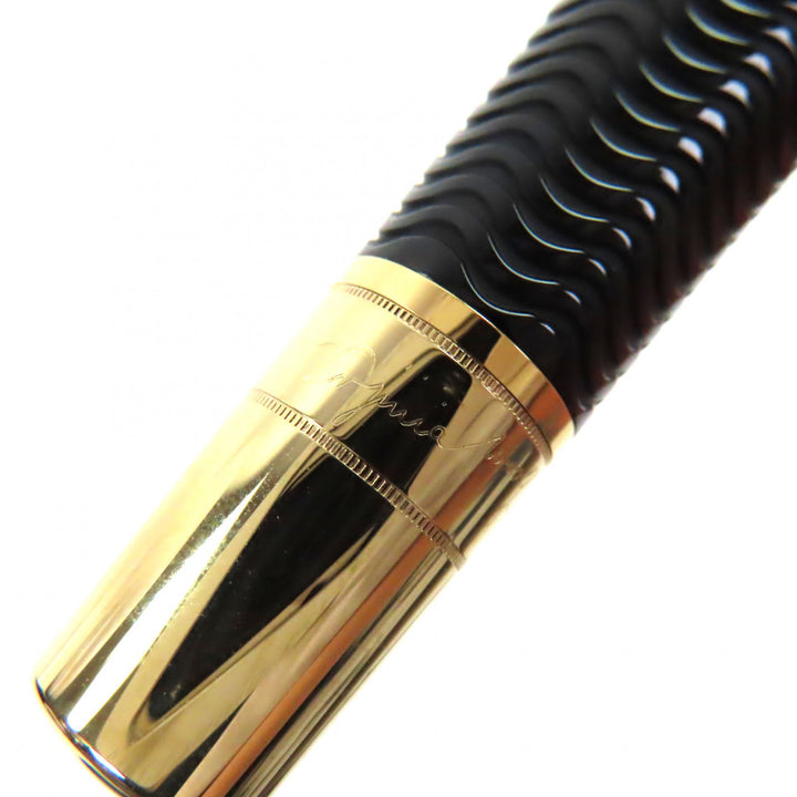 Excellent MONTBLANC fountain pen Writers Series 2006 Virginia Woolf black 18K