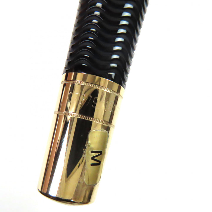 Excellent MONTBLANC fountain pen Writers Series 2006 Virginia Woolf black 18K
