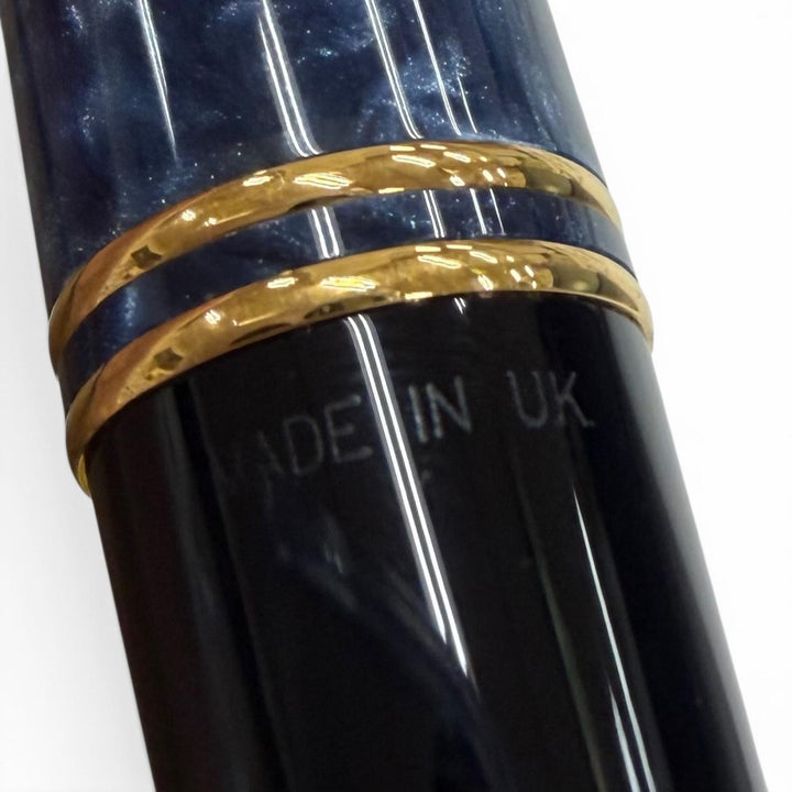 Great PARKER fountain pen Duofold Centennial marble blue 18K mens