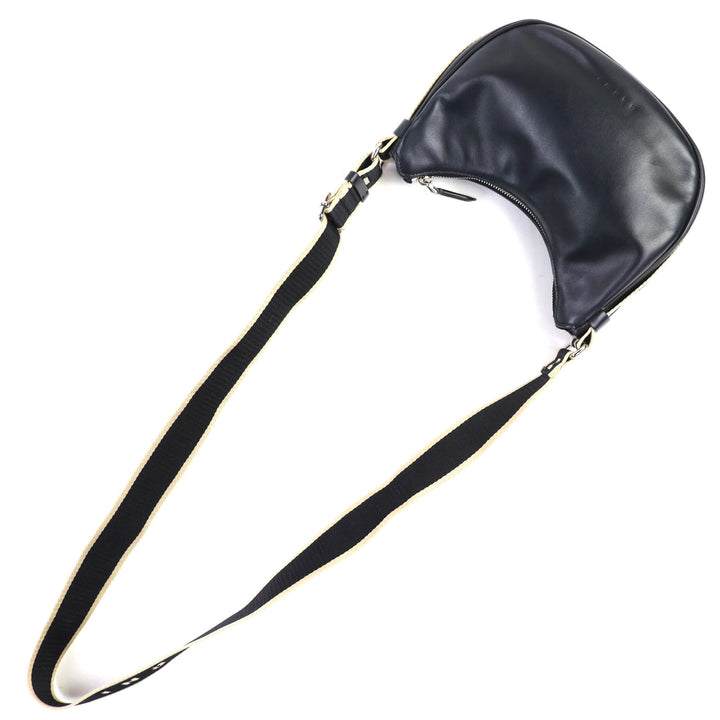 素晴らしい MARNI ショルダーバッグ ブラックレザー レディース SBMP0128U0