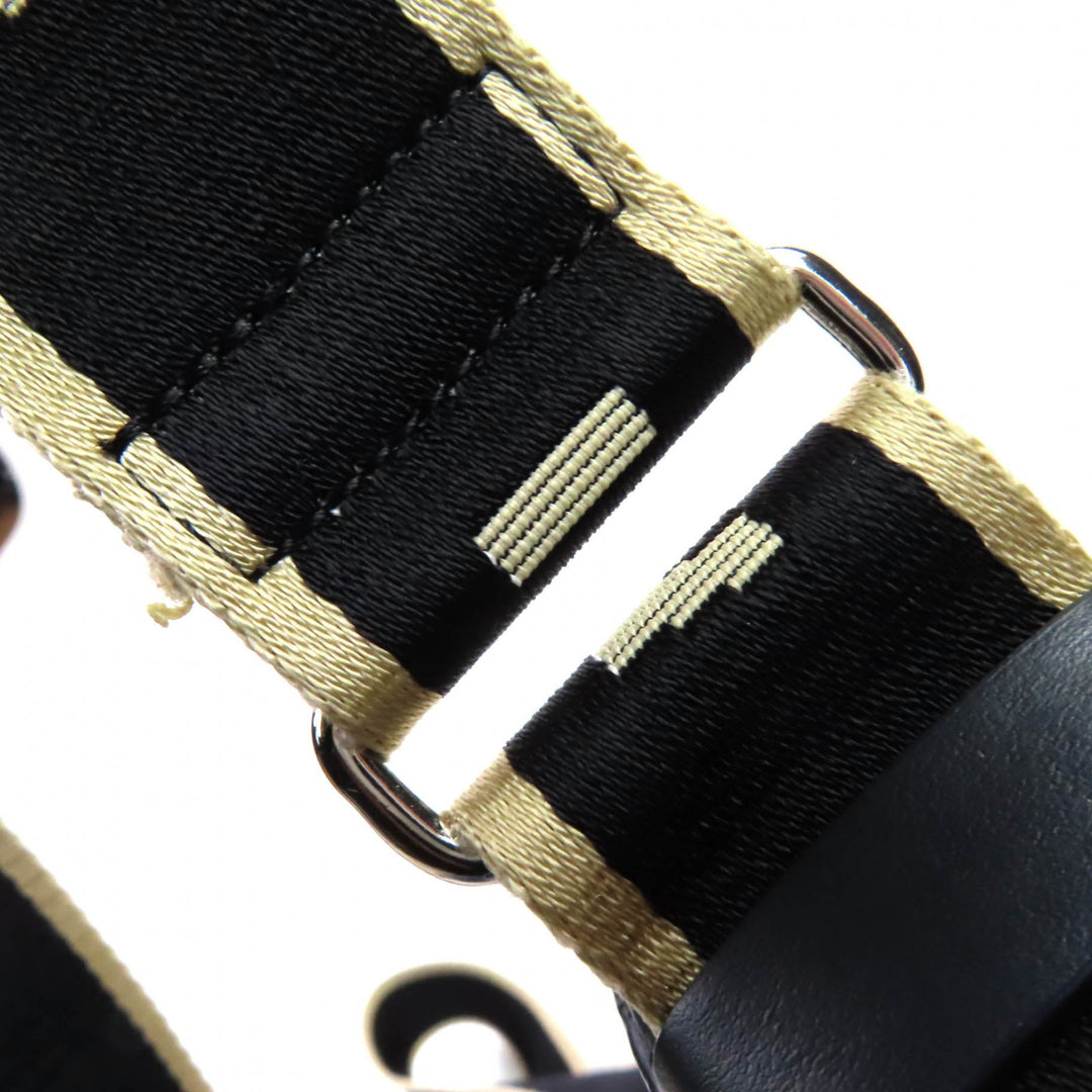 素晴らしい MARNI ショルダーバッグ ブラックレザー レディース SBMP0128U0