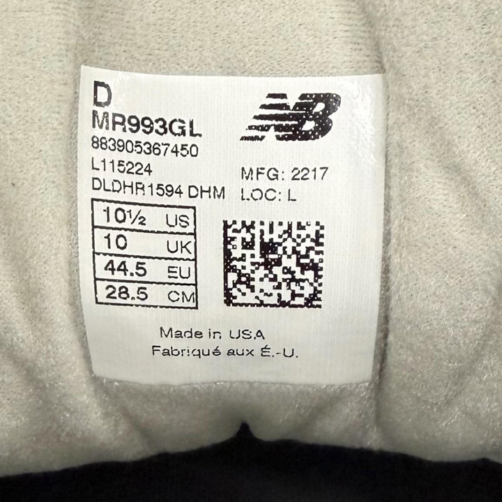 Pristine NEW BALANCE sneakers with logo patch gray Synthetic fiber mens 28.5