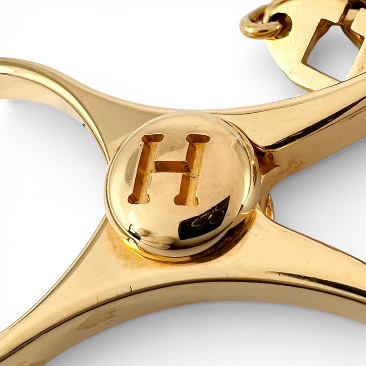 Great HERMES charm Filou H Logo Glove Holder Keychain gold ー Women