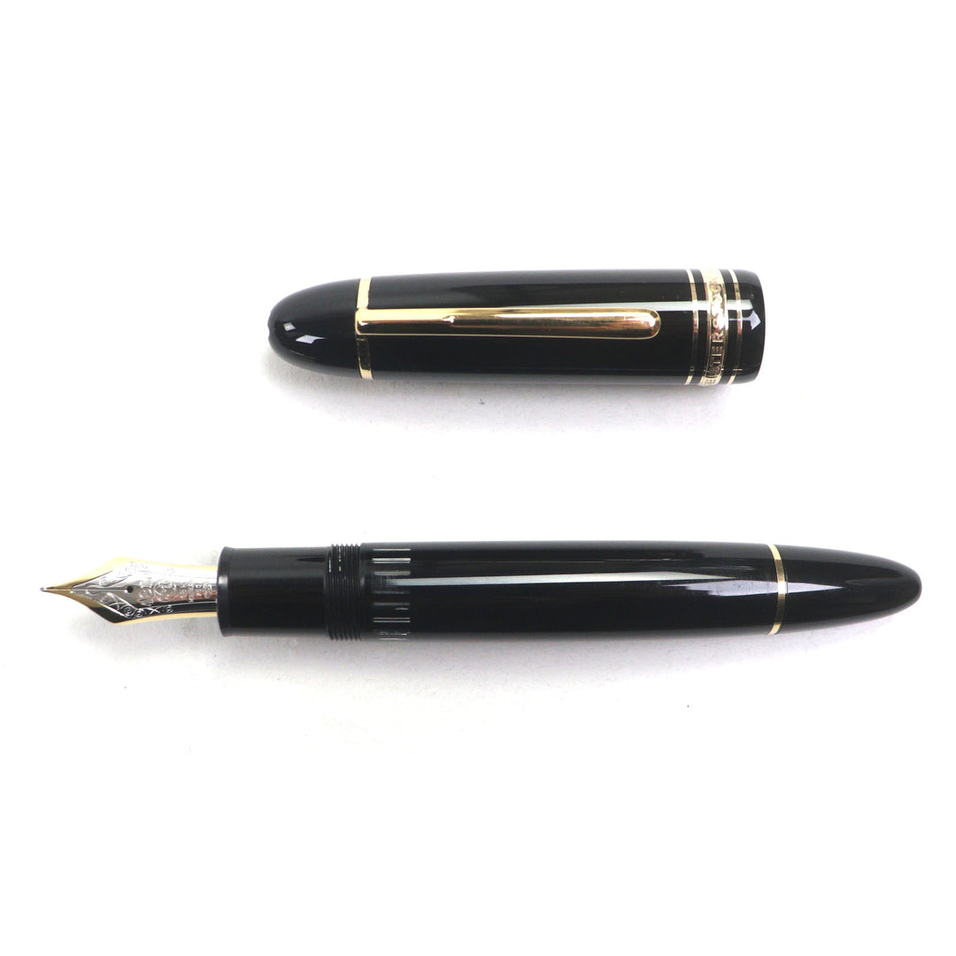 Great MONTBLANC fountain pen Meisterstück 149 white star Black gold 18K mens