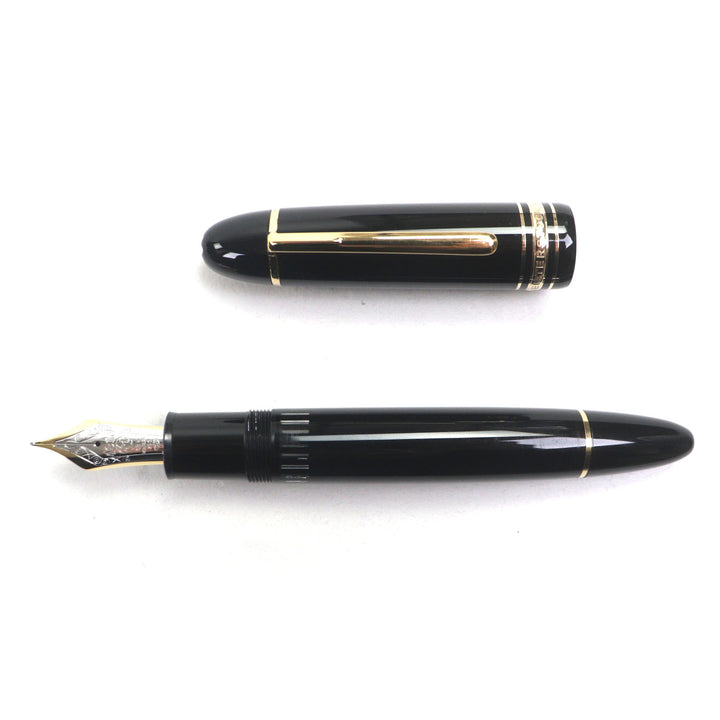 Great MONTBLANC fountain pen Meisterstück 149 white star Black gold 18K mens