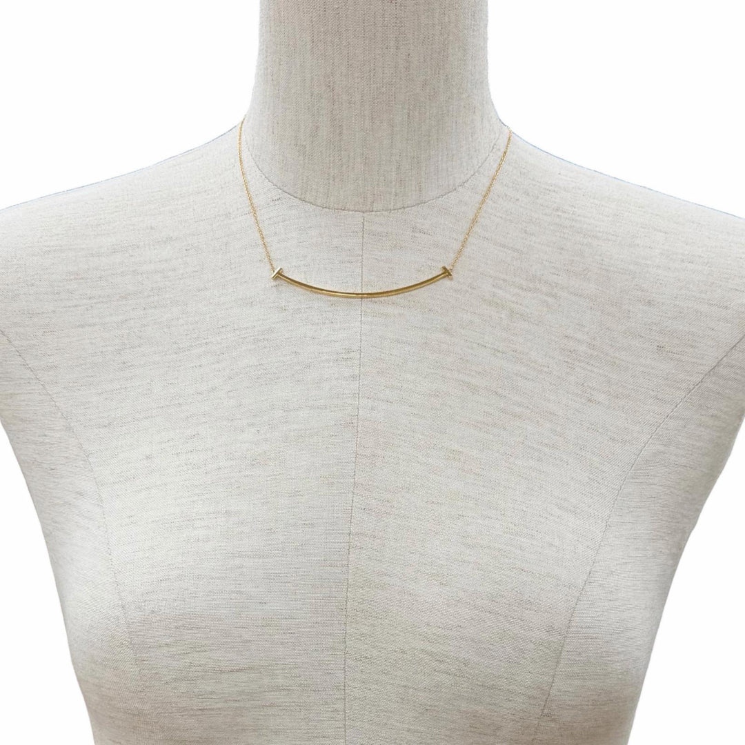 Excellent TIFFANY&Co. Necklace T Smile Pendant Yellow Gold 18K Women