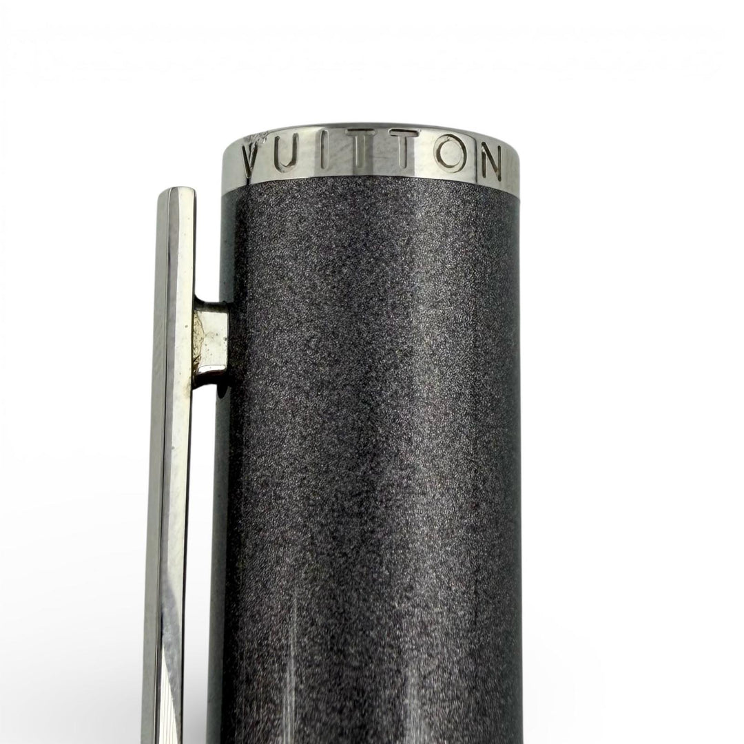 Great LOUIS VUITTON fountain pen Jetligne Metallic gray 18K mens N79258
