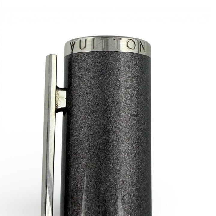 Great LOUIS VUITTON fountain pen Jetligne Metallic gray 18K mens N79258