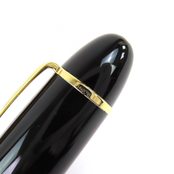 Great MONTBLANC fountain pen Meisterstück 149 black 18K mens
