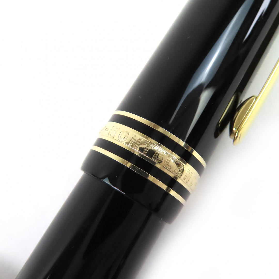 Great MONTBLANC fountain pen Meisterstück 149 black 18K mens
